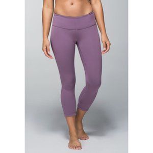 REVERSIBLE Black/Purple Lululemon Wunder Under Cro
